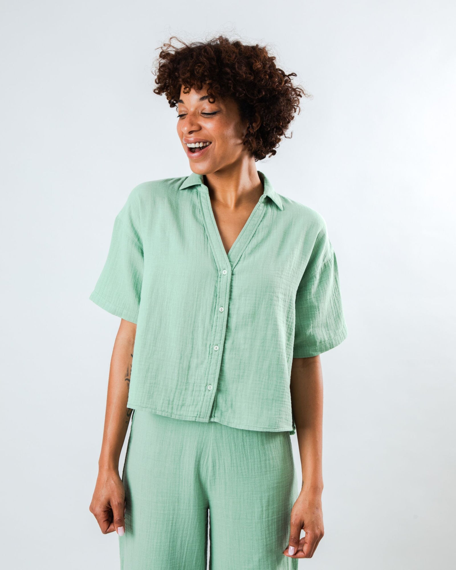 Bubble Cropped Blouse Light Green